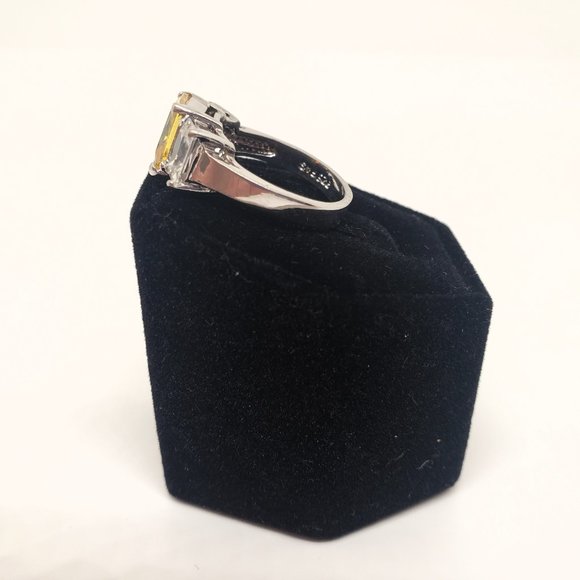 Simulated Yellow & Clear 3 Gemstone 925 FAS Sterling Silver Ring Size 7 - Picture 7 of 9
